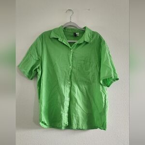 Button up green blouse/shirt